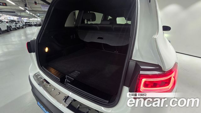 Mercedes-Benz EQB 2024 — photo 10