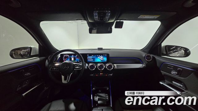 Mercedes-Benz EQB 2024 — photo 17