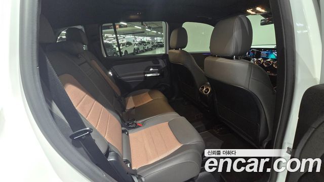 Mercedes-Benz EQB 2024 — photo 20