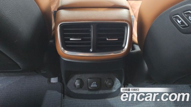 Kia Mohave 2023 — photo 30