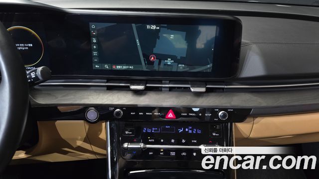 Kia Canival 2023 — photo 14