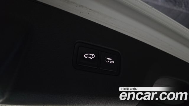 Kia Canival 2023 — photo 20