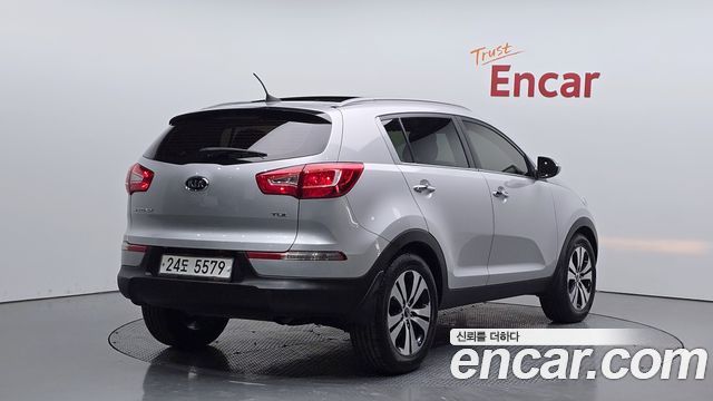 Kia Sportage 2011 — photo 2