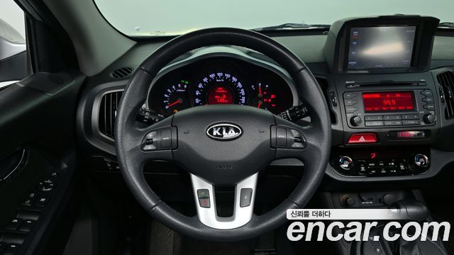 Kia Sportage 2011 — photo 19