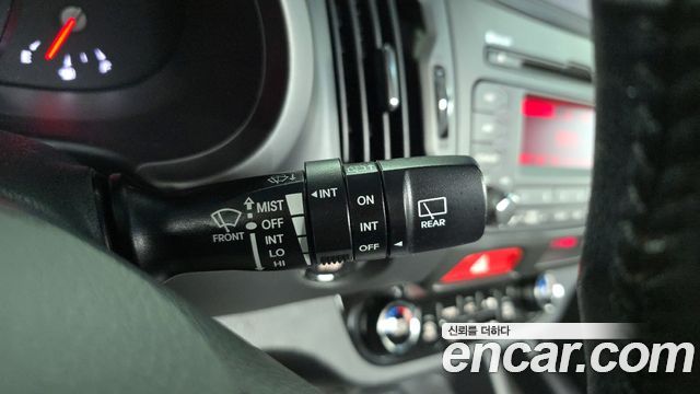 Kia Sportage 2011 — photo 27