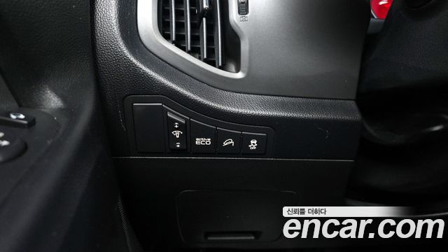 Kia Sportage 2011 — photo 31