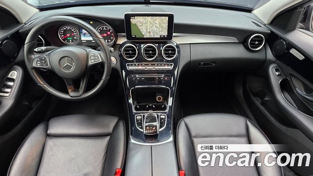 Mercedes-Benz C-Class 2017 — photo 9