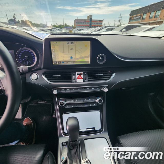 Hyundai Grandeur 2018 — photo 11
