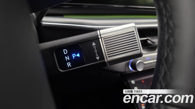 Hyundai Grandeur 2025 — photo 9