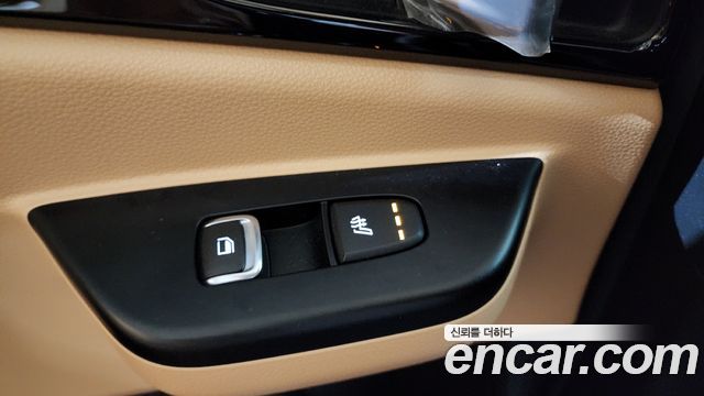 Kia Canival 2022 — photo 30