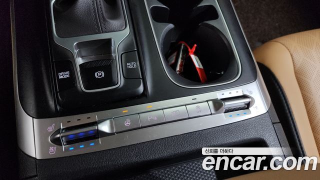 Kia Canival 2022 — photo 31