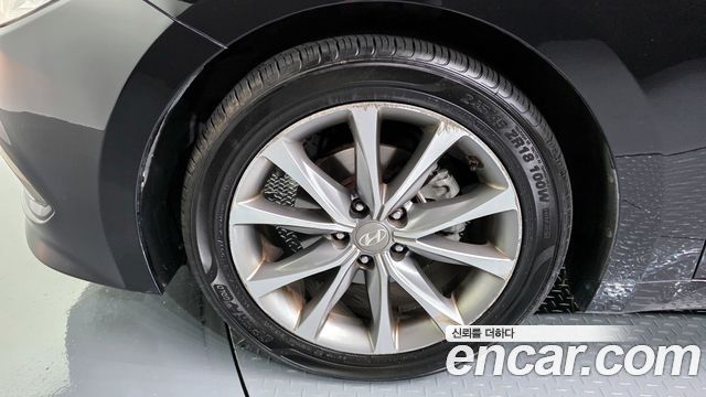 Hyundai Grandeur 2015 — photo 5