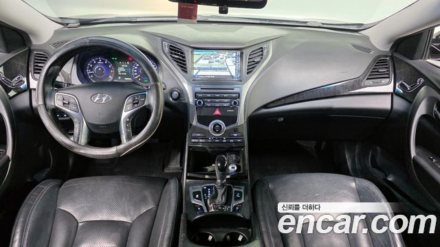 Hyundai Grandeur 2015 — photo 10