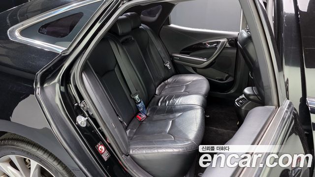 Hyundai Grandeur 2015 — photo 17