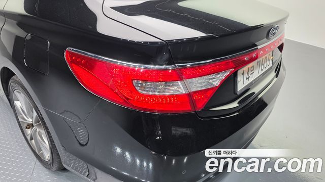 Hyundai Grandeur 2015 — photo 9
