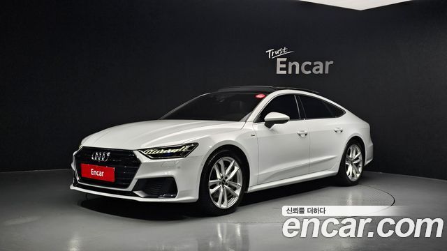 Audi A7 2022 — photo 1