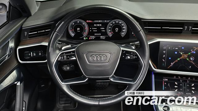 Audi A7 2022 — photo 19