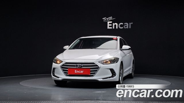 Hyundai AVANTE 2017 — photo 3