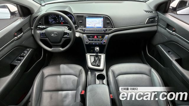 Hyundai AVANTE 2017 — photo 7