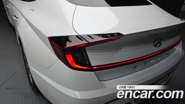 Hyundai Sonata 2020 — photo 9