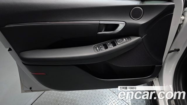 Hyundai Sonata 2020 — photo 14