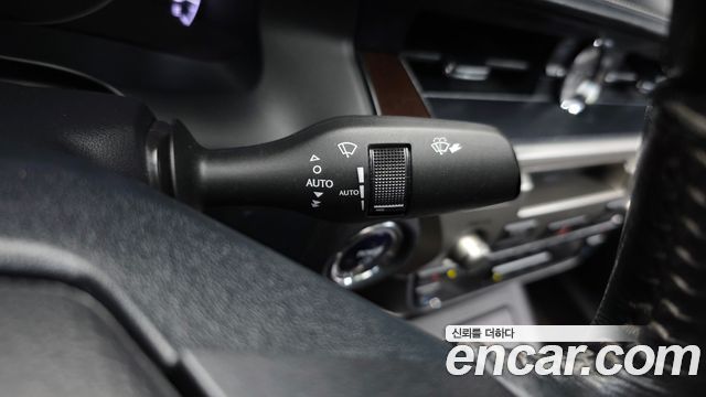 Lexus ES 2014 — photo 16