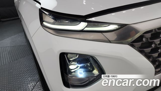 Hyundai Santafe 2019 — photo 8