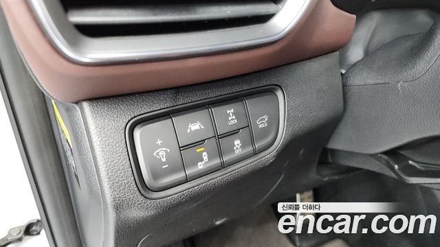 Hyundai Santafe 2019 — photo 37