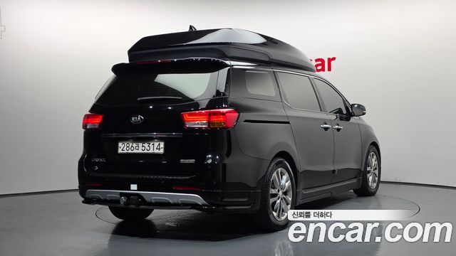 Kia Canival 2016 — photo 2