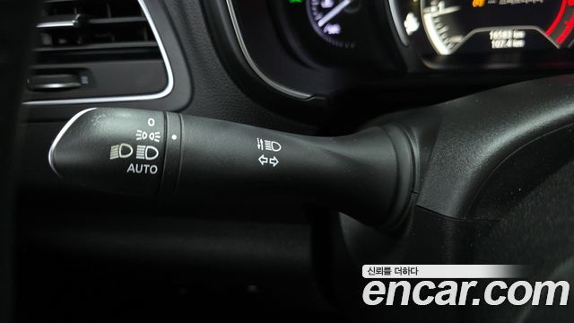 Renault Korea QM6 2021 — photo 28