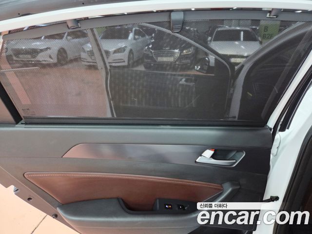 Hyundai Sonata 2017 — photo 18