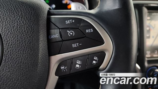 Jeep Cherokee 2014 — photo 17
