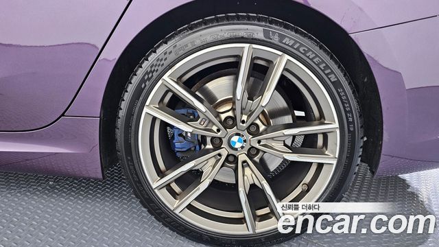 BMW 3-Series 2021 — photo 7