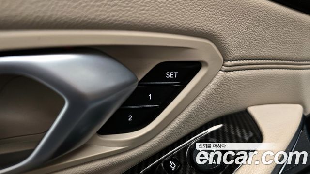 BMW 3-Series 2021 — photo 27