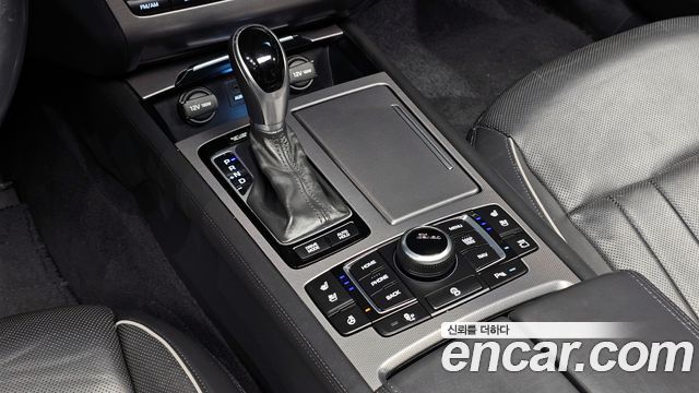 Hyundai Genesis 2015 — photo 9