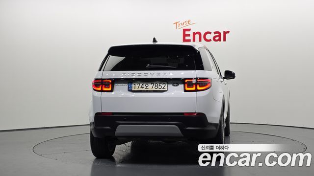 Land Rover Discovery Sport 2021 — photo 4