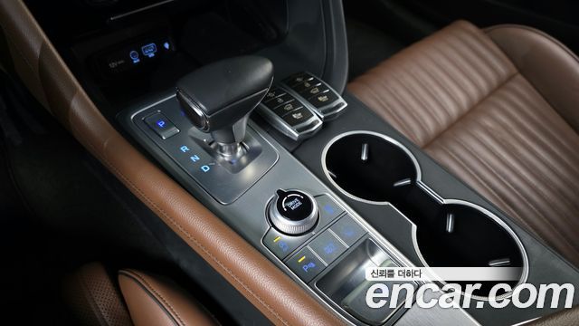 Genesis G70 2019 — photo 9