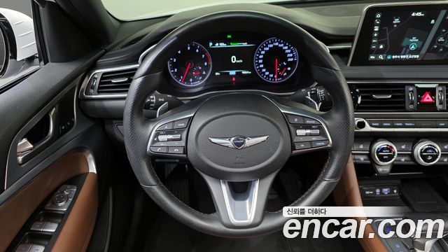 Genesis G70 2019 — photo 14