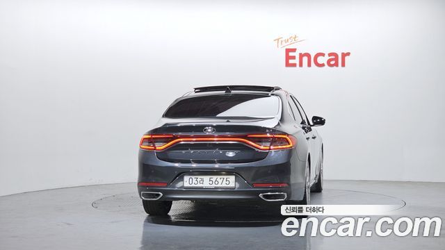 Hyundai Grandeur 2018 — photo 4