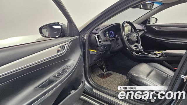 Hyundai Grandeur 2018 — photo 10