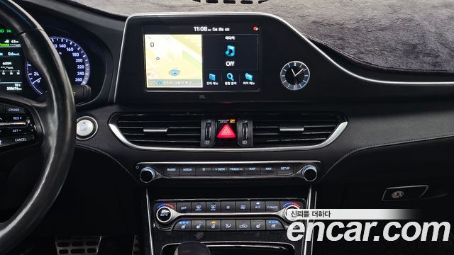 Hyundai Grandeur 2018 — photo 19