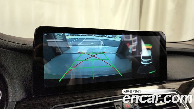 BMW 7-Series 2010 — photo 15
