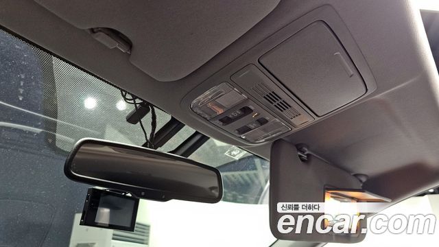 Honda CR-V 2017 — photo 23