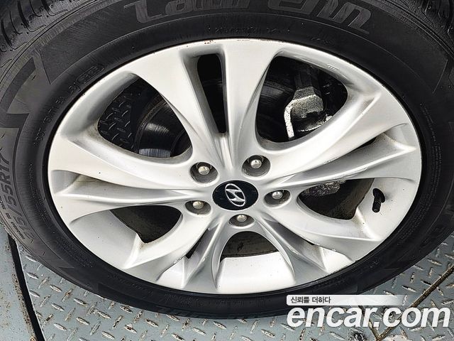 Hyundai Sonata 2010 — photo 18