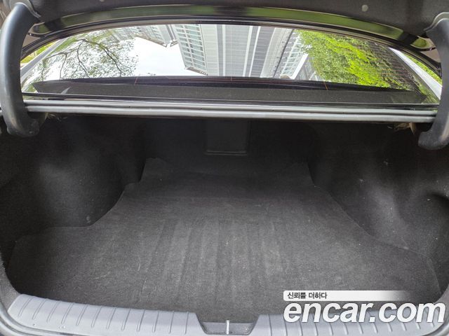 Kia K5 2016 — photo 18
