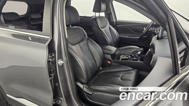 Hyundai Santafe 2020 — photo 18