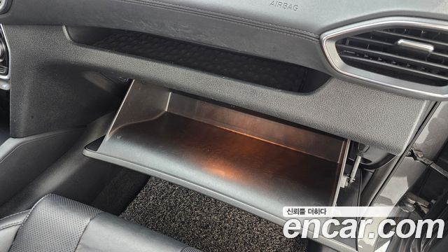 Hyundai Santafe 2020 — photo 27