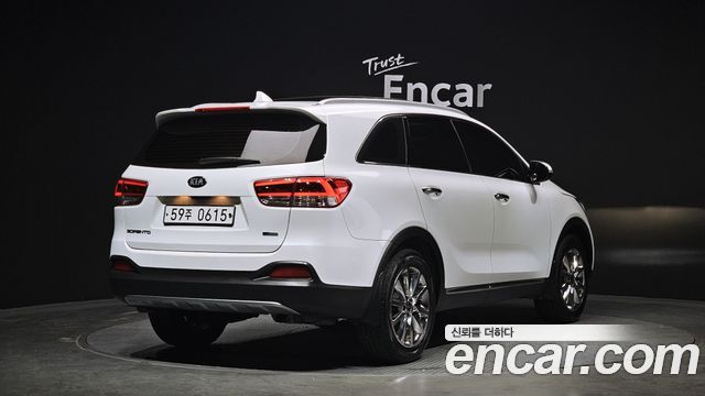 Kia Sorento 2016 — photo 2