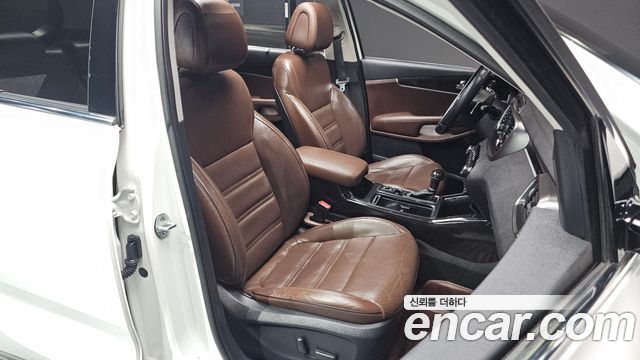 Kia Sorento 2016 — photo 12