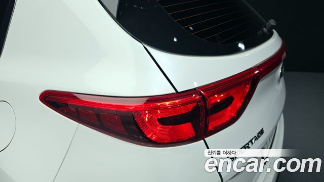 Kia Sportage 2016 — photo 9